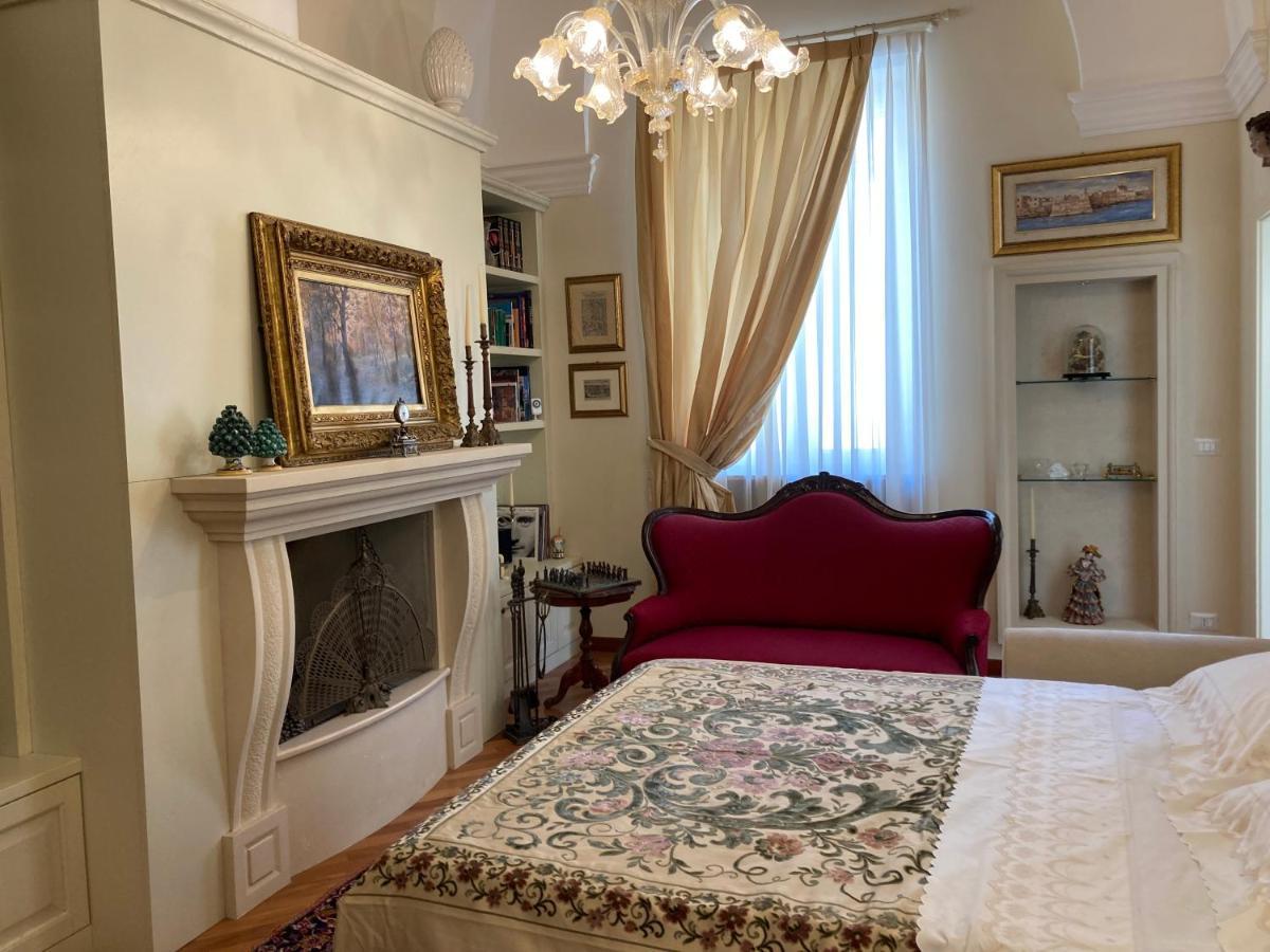 לצ'ה B&B Ai Due Santi מראה חיצוני תמונה